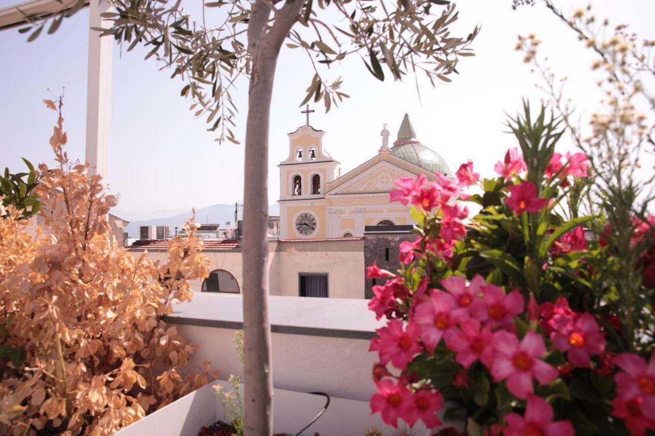 Palazzo Caracciolo Del Sole Bed & Breakfast Terzigno Exterior photo