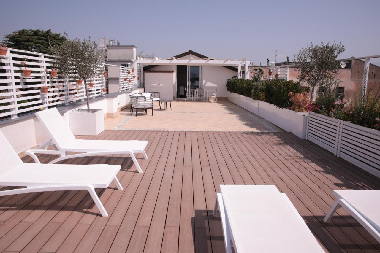 Palazzo Caracciolo Del Sole Bed & Breakfast Terzigno Exterior photo