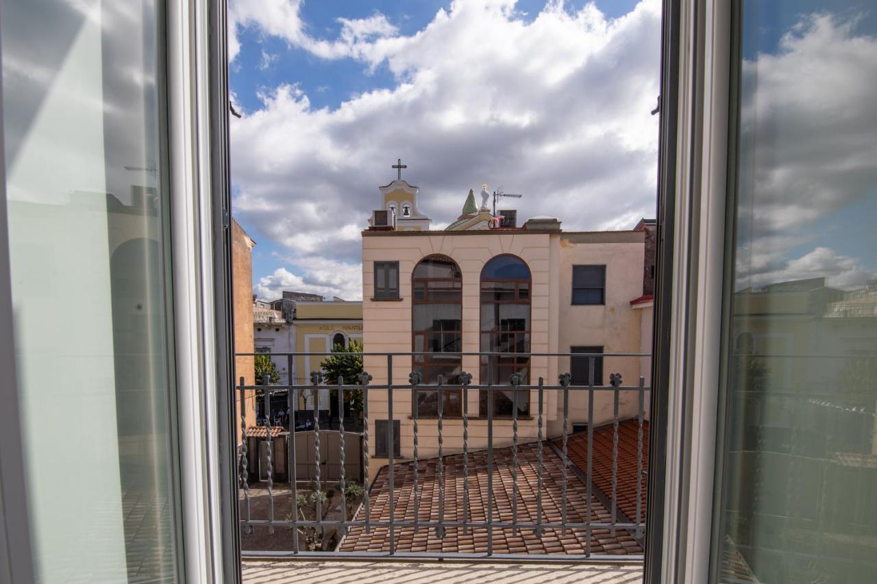 Palazzo Caracciolo Del Sole Bed & Breakfast Terzigno Exterior photo