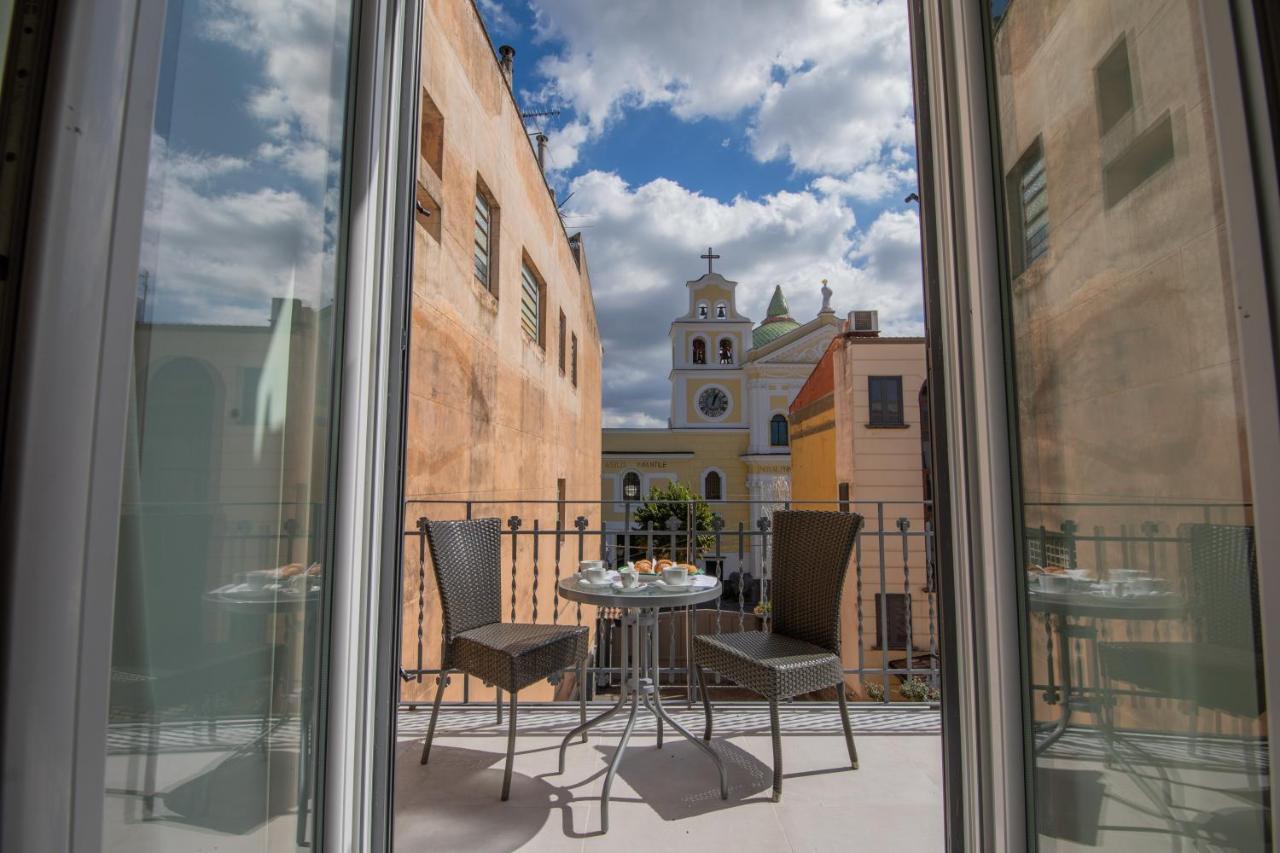 Palazzo Caracciolo Del Sole Bed & Breakfast Terzigno Exterior photo